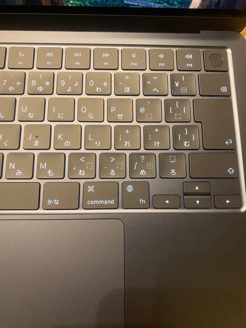 【美品】MacBook Air M2チップ