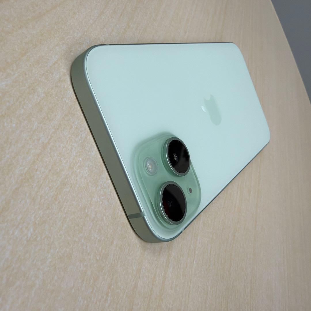 【美品】Apple iPhone 15グリーン 本体　512GB