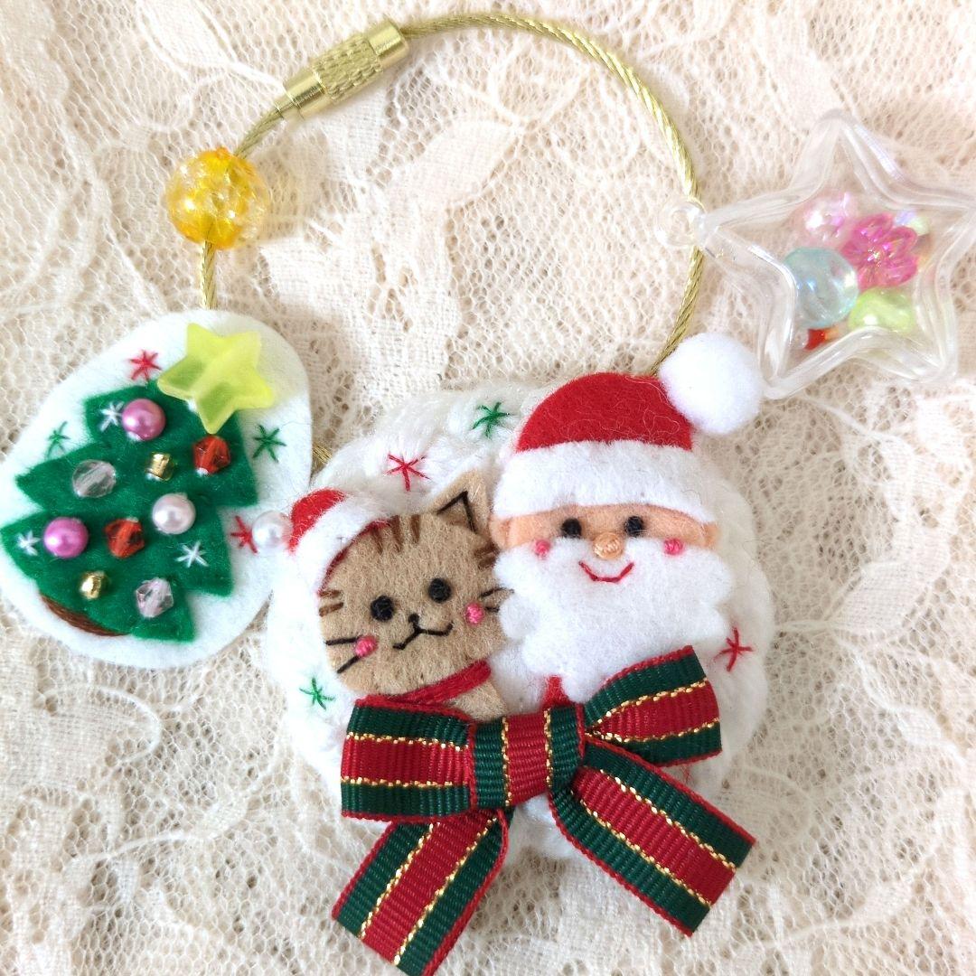 [専用　こり様 　おまとめ分]刺繍 フェルト ハンドメイド ブローチ