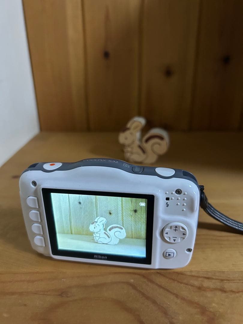 デジタルカメラ Nikon COOLPIX S32
