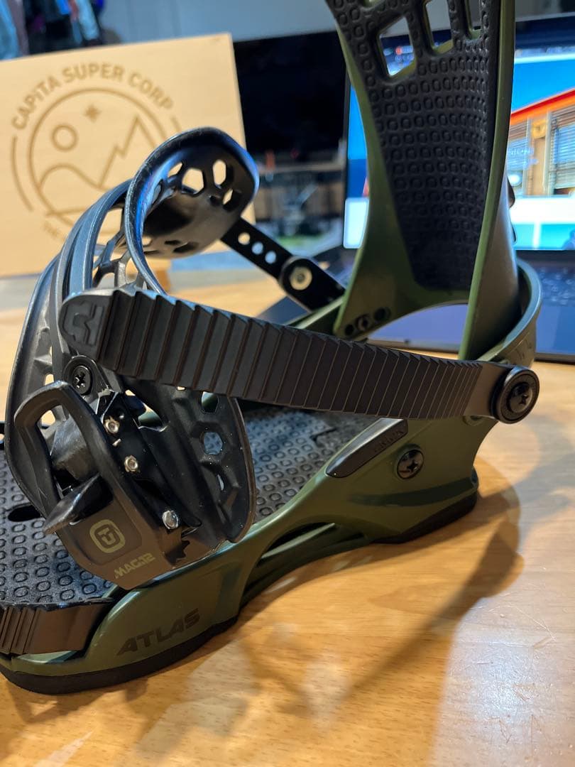 UNION ATLAS ビンディング M オリーブ