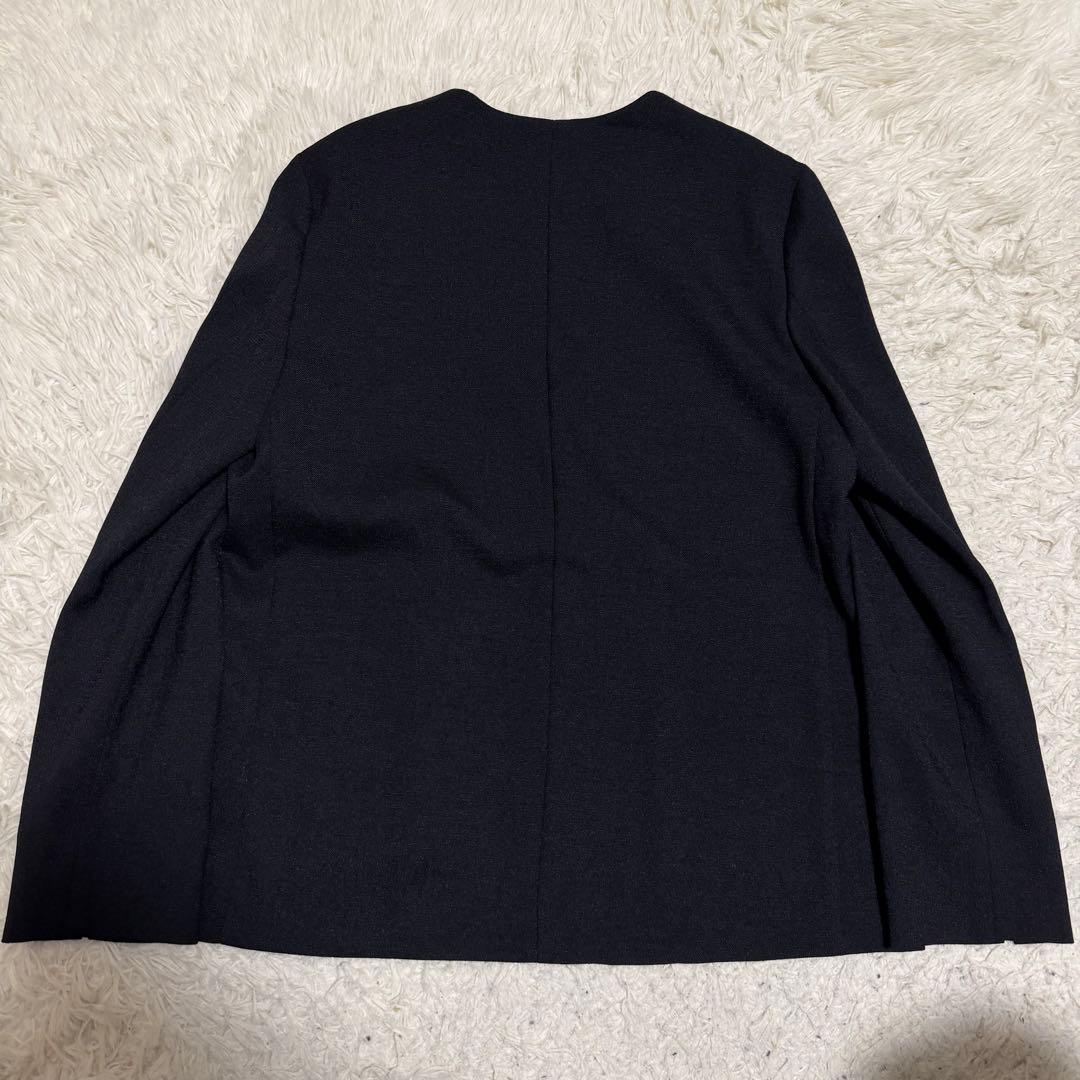 25年製未使用級　indivi パンツスーツ　セットアップ　ウォッシャブル　紺色