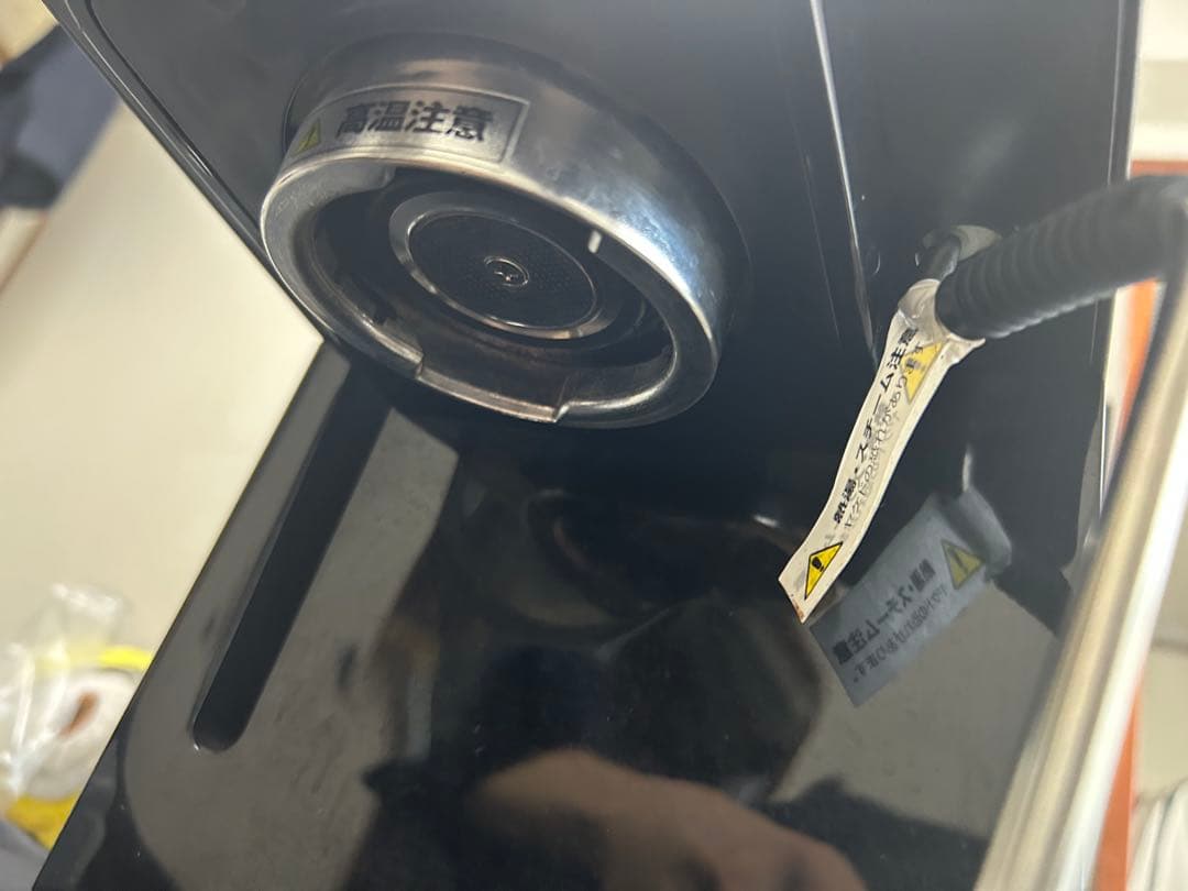 デロンギ　スティローザ　定圧タンパー、ミルクフォームピッチャー付