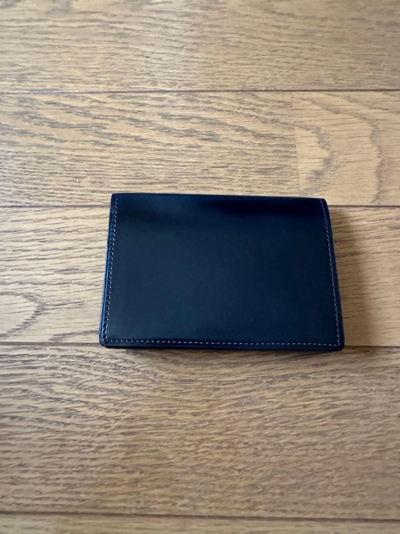 キプリス　名刺入れ　表コードバン　ネイビー×ブラウン