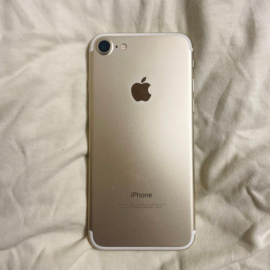 Apple iPhone 7 ゴールド 本体