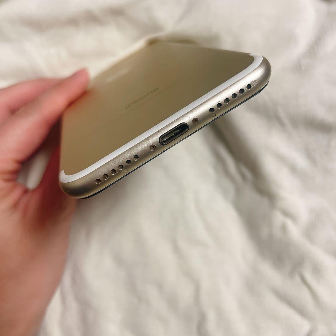 Apple iPhone 7 ゴールド 本体