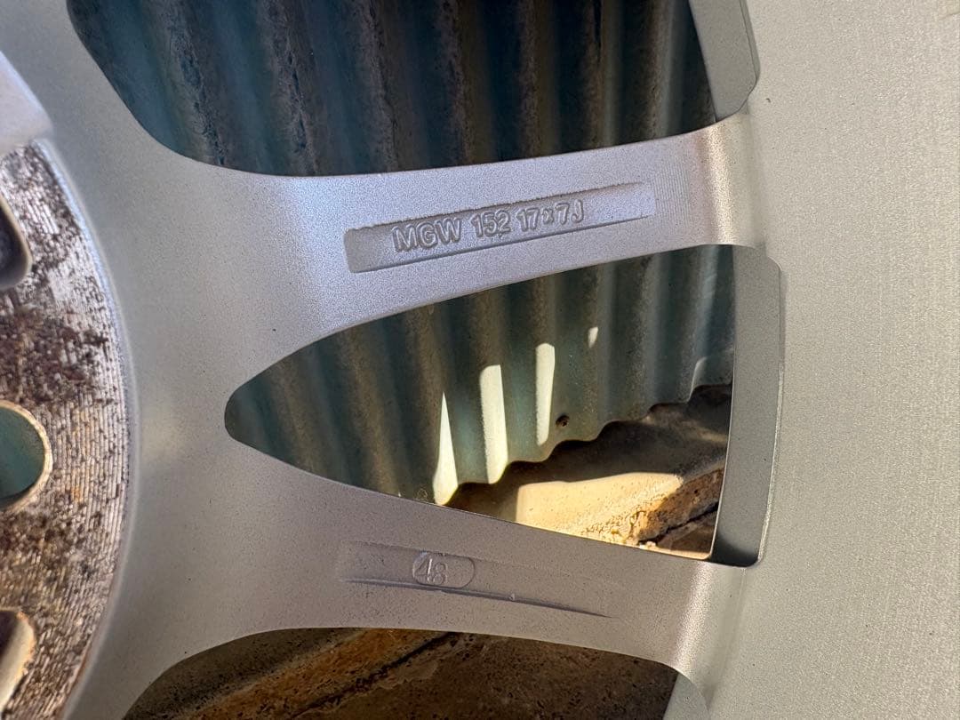 【未使用タイヤ】 215/60R17 スタッドレス•ホイール４本セット