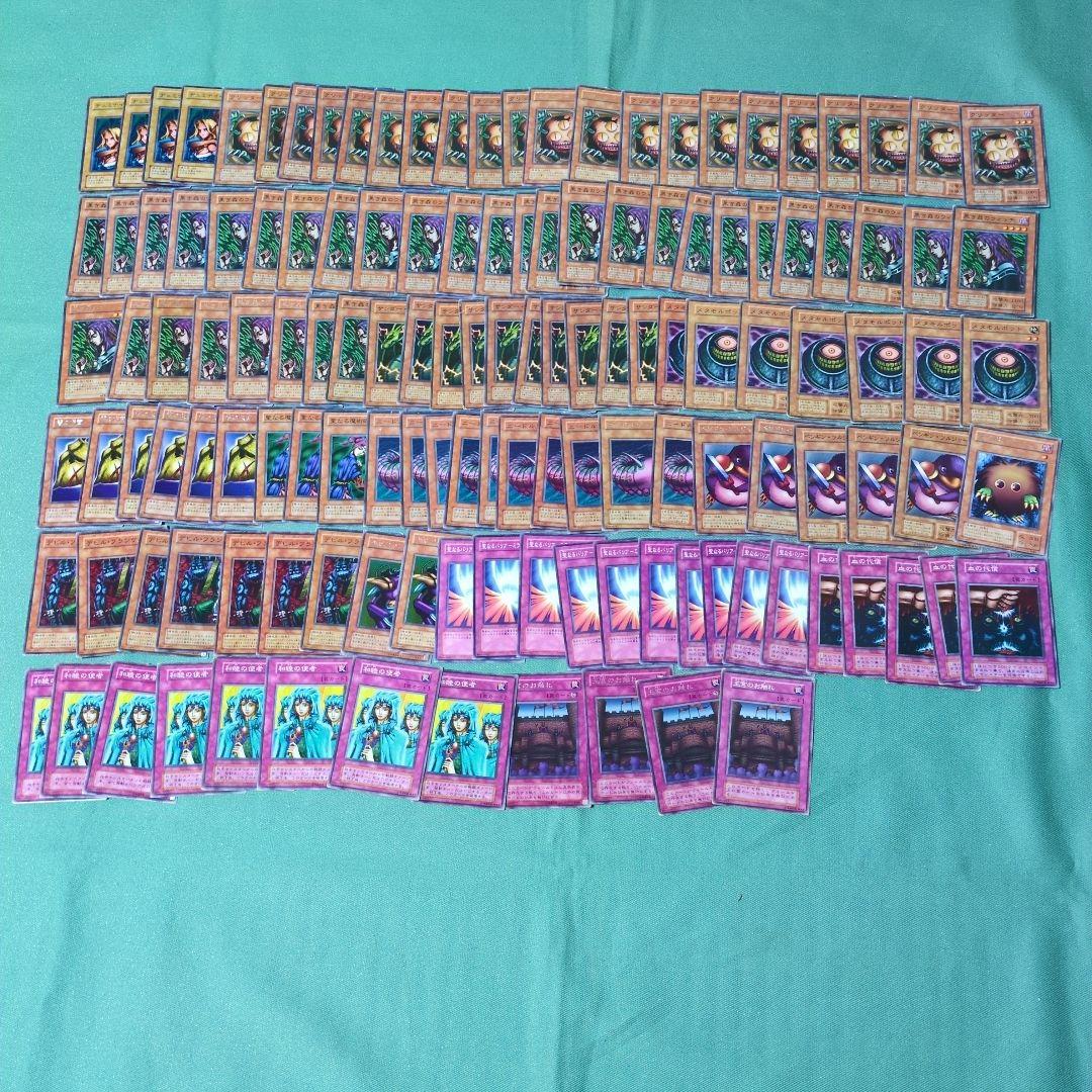 d*u様 遊戯王　引退品　初期　2期　3期〜　大量　まとめ売り　2000枚以上