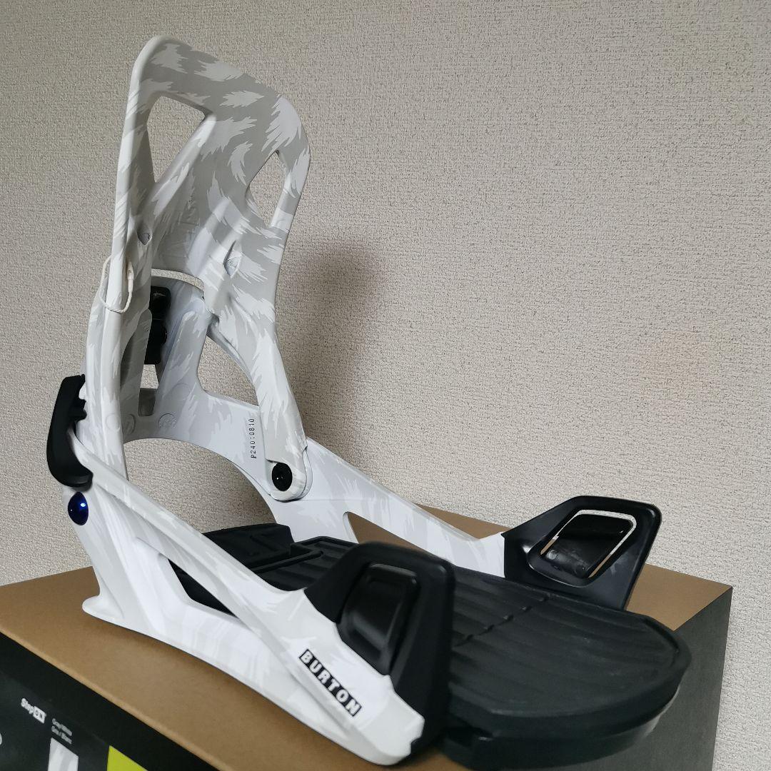 バートン　ステップオン（STEP ON）ビンディング　Mサイズ　24-25モデル