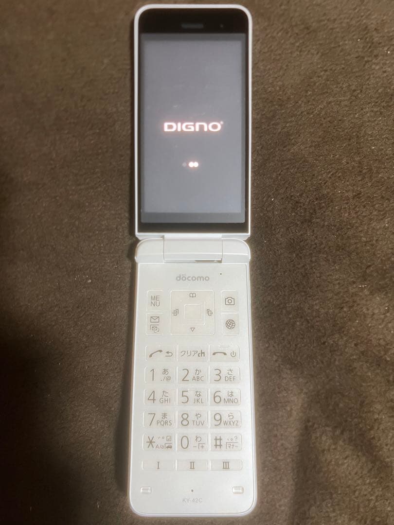 DIGNO KY-42C 携帯電話