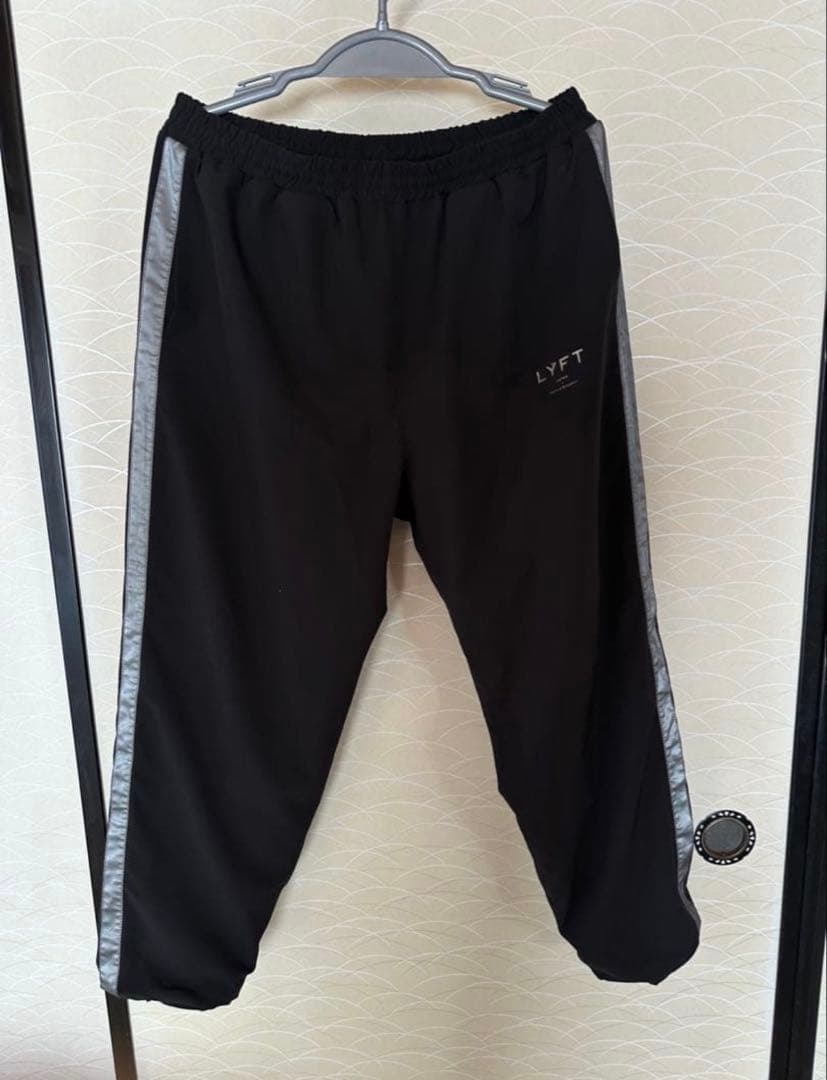 LYFT ナイロンジャケット&パンツ　セットアップ