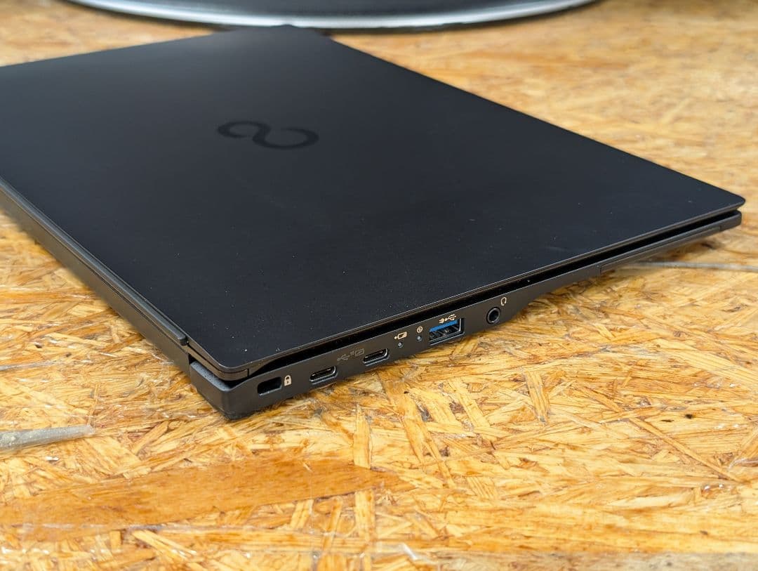 富士通 LIFEBOOK U9313/NX i5-1235U ノートPC