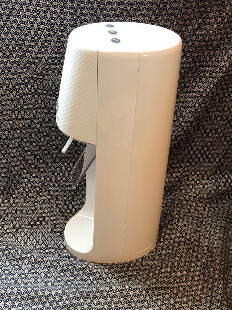 【新品未使用】sodastream Spirit One Touch ホワイト