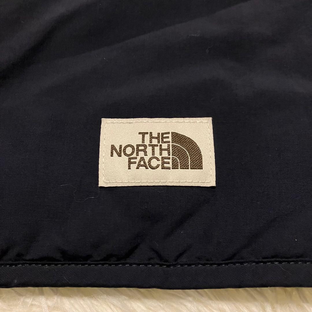 《美品Mリバーシブル人気》レディースノースフェイスベストフリースキルティング