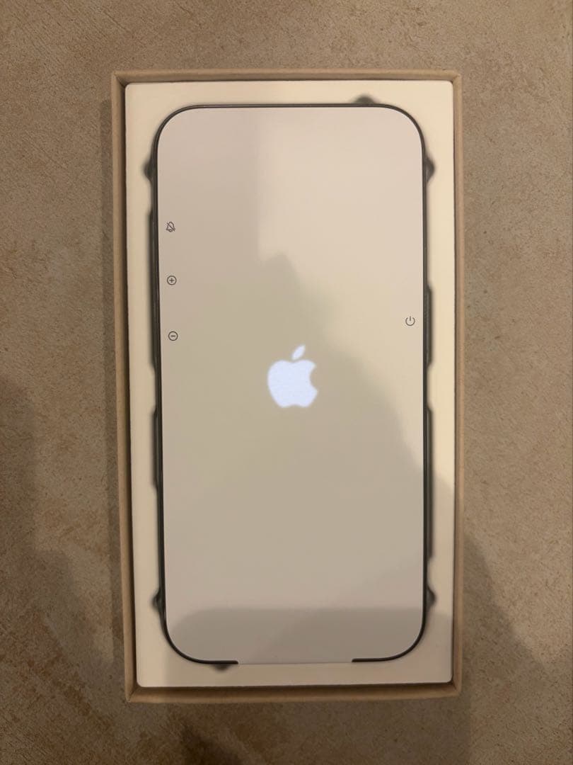 【未使用新品】Apple iPhone 15 Pro スペースブラック 本体