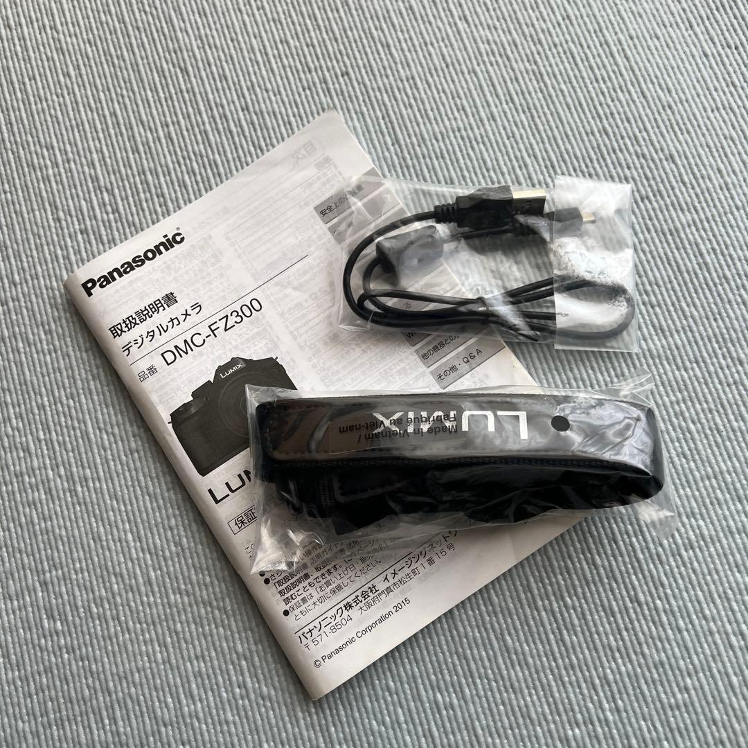 Panasonic LUMIX DMC-FZ300 ショット数3302回