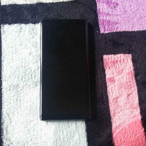 スマートフォン本体 galaxy-note8