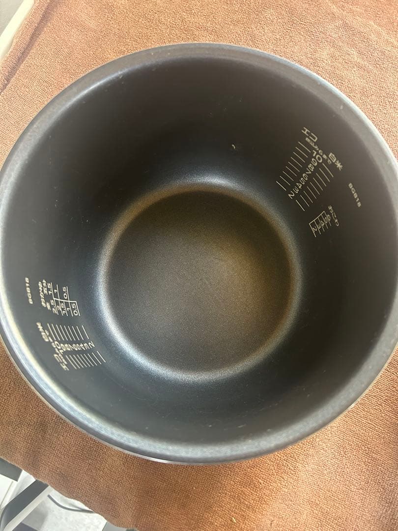 タイガー　マイコン炊飯ジャー　JBH-G181 2020年製　中古