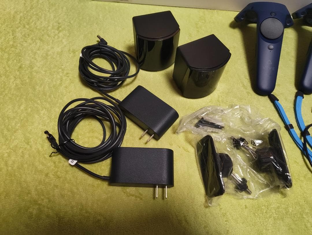 間*一様 HTC VIVE PRO フルセットと　おまけ