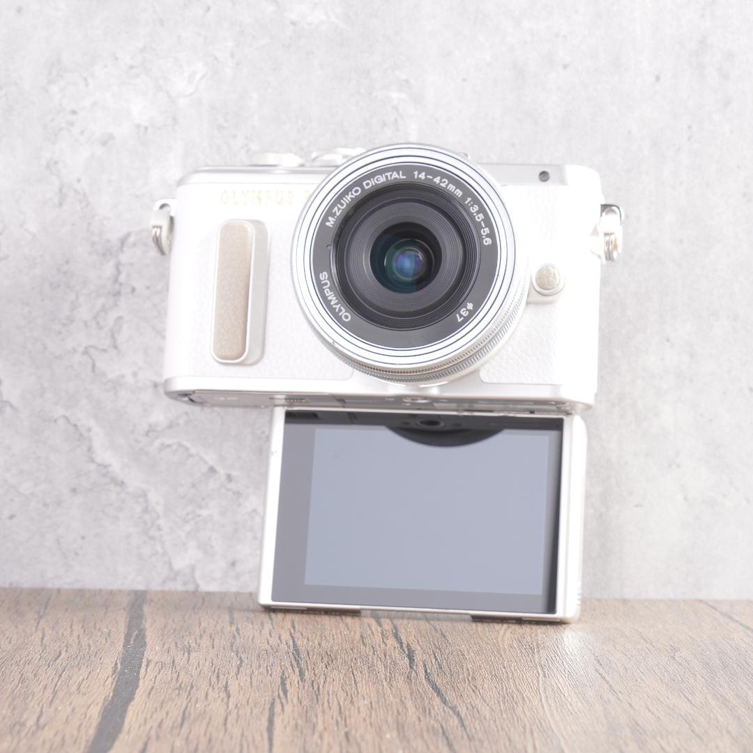 ✨美品✨Wi-Fi搭載✨自撮りも楽々✨OLYMPUS PEN E-PL8　757