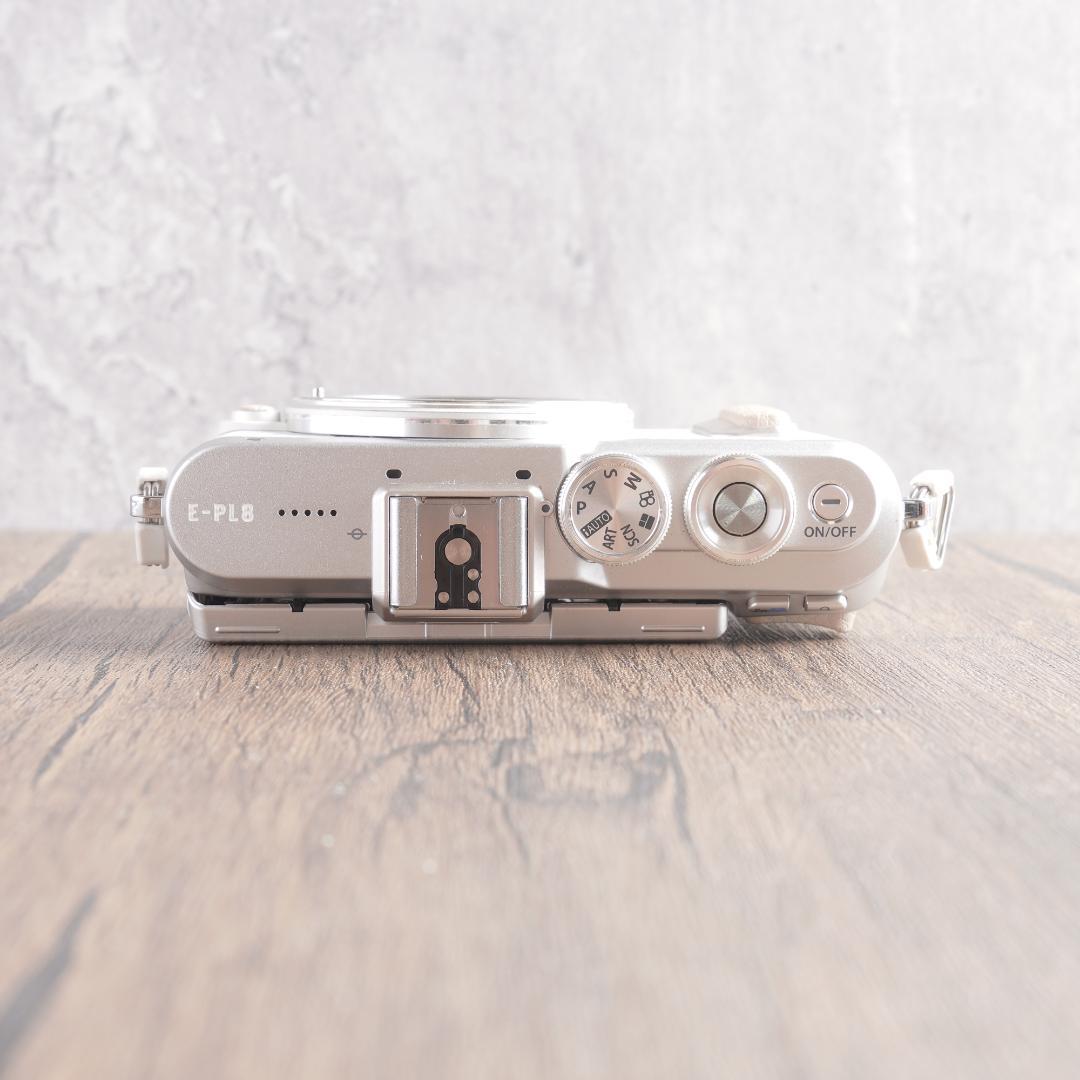 ✨美品✨Wi-Fi搭載✨自撮りも楽々✨OLYMPUS PEN E-PL8　757