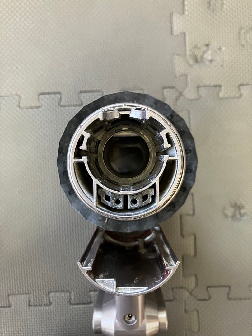 【宇津木】Dyson V10 Fluffy サイクロンクリーナー