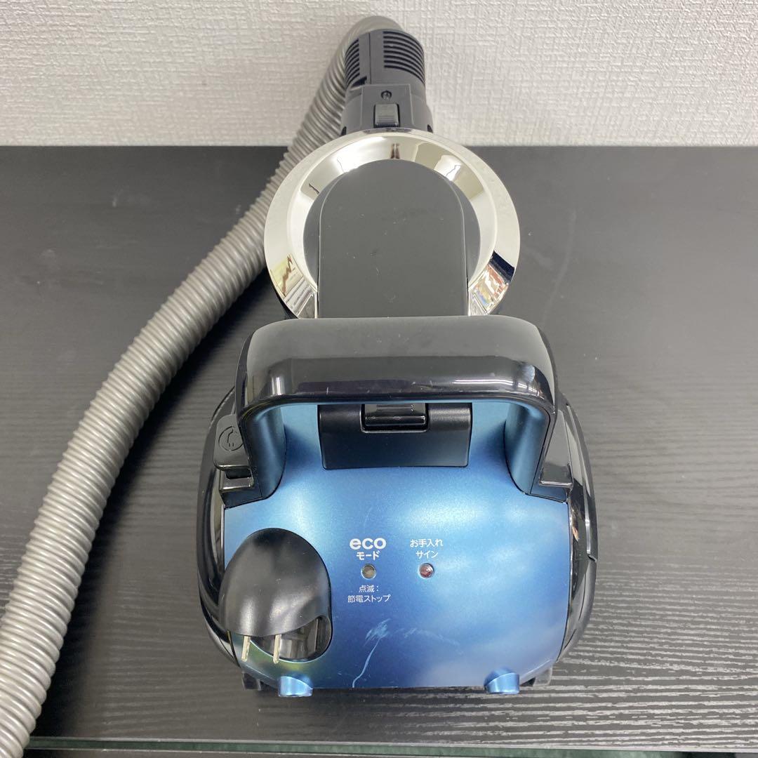 送料込み＊東芝 サイクロン式 掃除機 2022年製＊1222-12