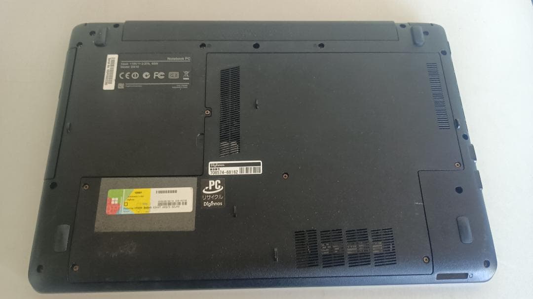 ノートパソコン第六世代 Core i3 SSD メモリ 8G office