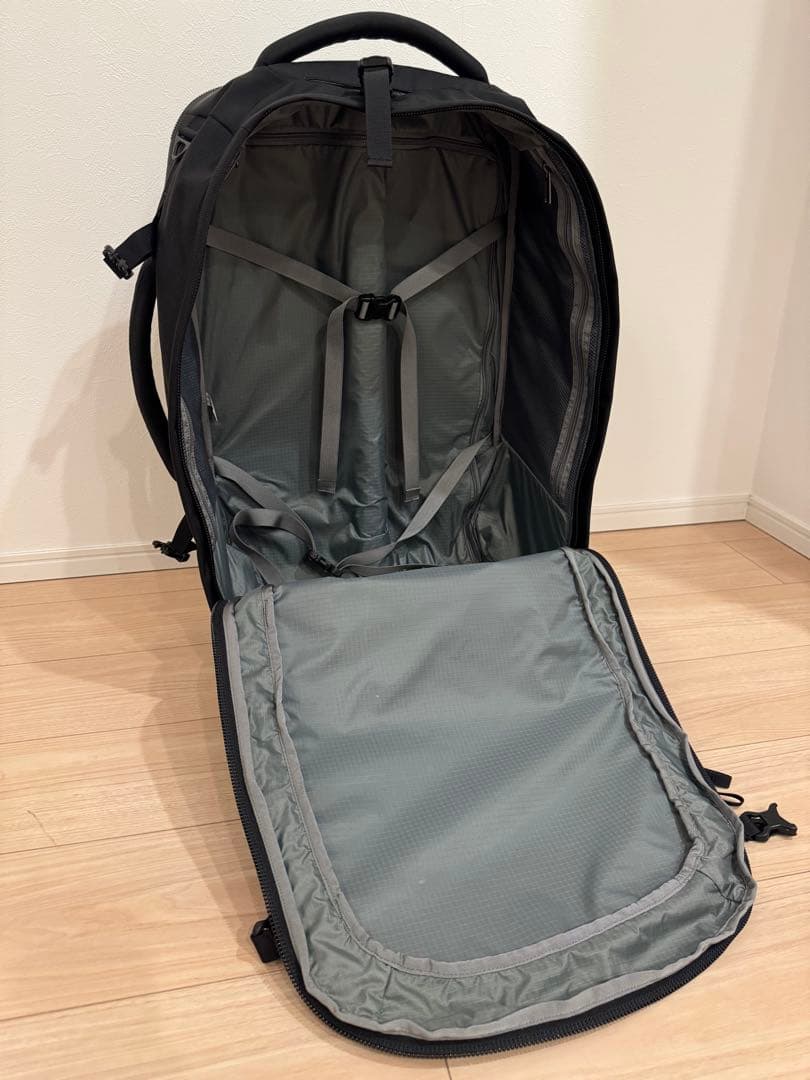 mont-bell ウィリーバッグ　45ℓ