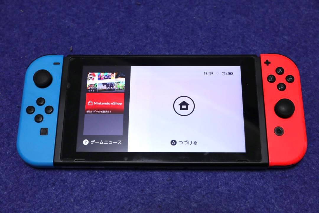 Nintendo Switch 本体 ジョイコン　SDカード