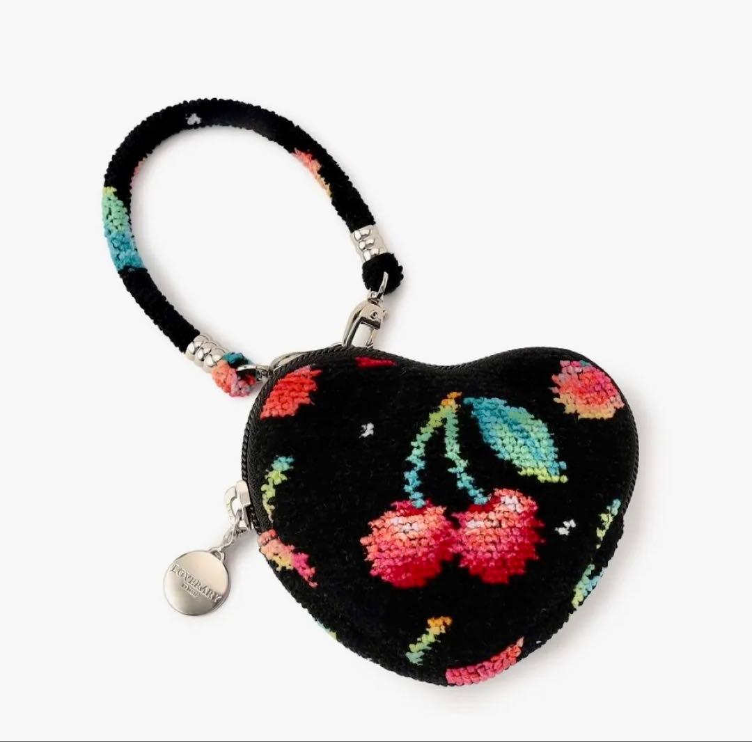 【新品未使用】FEILER チェリー柄 ハート型ポーチ