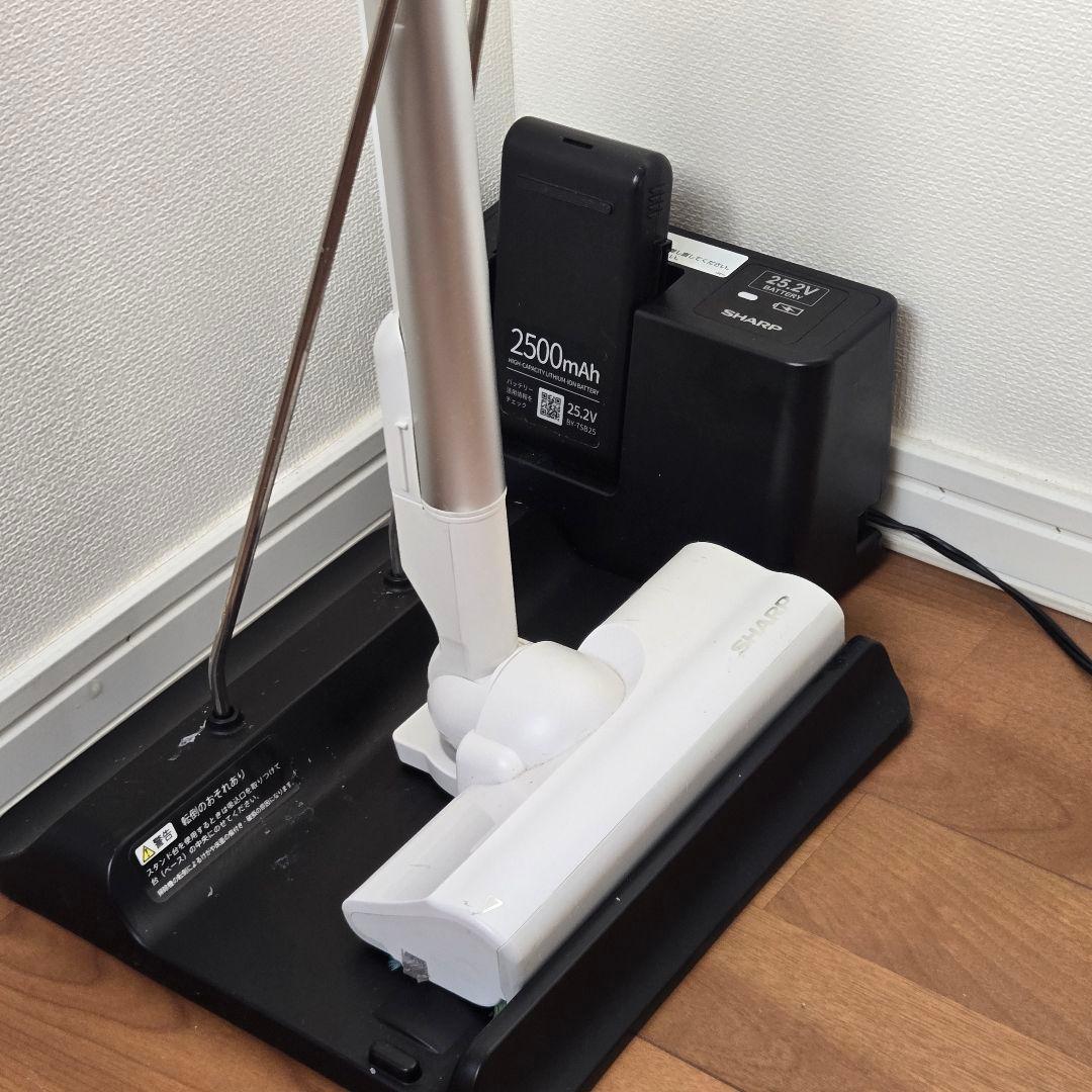 写真更新！　シャープ　コードレス　掃除機　掃除　マキタ　パナソニック　dyson