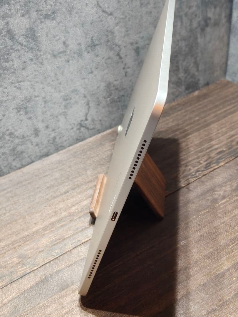 美品 ケース付き iPad Air 第5世代 256GB タブレット