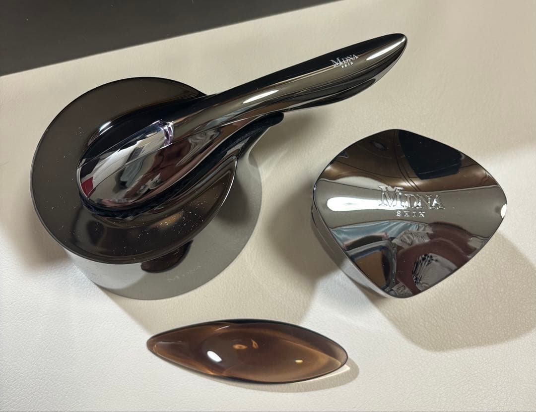 MDNA SKIN リジュビネーターセット