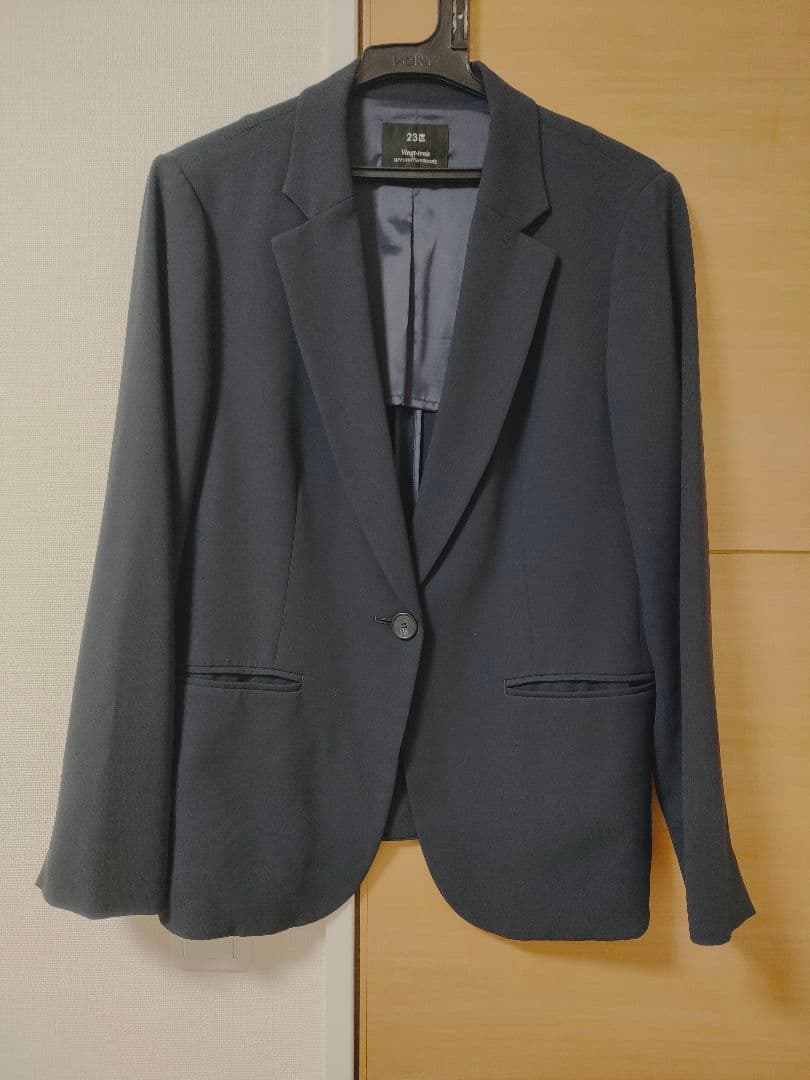 23区 パンツスーツ 上着44(1点) パンツ42T(2点) 合計3点 ネイビー