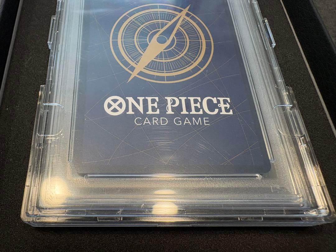 ワンピース中国 ナミ 1周年記念カード　赤ナミPSA10