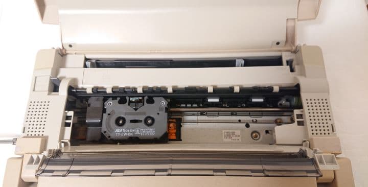 CASIO　ワープロ　ダーウィン GX-700