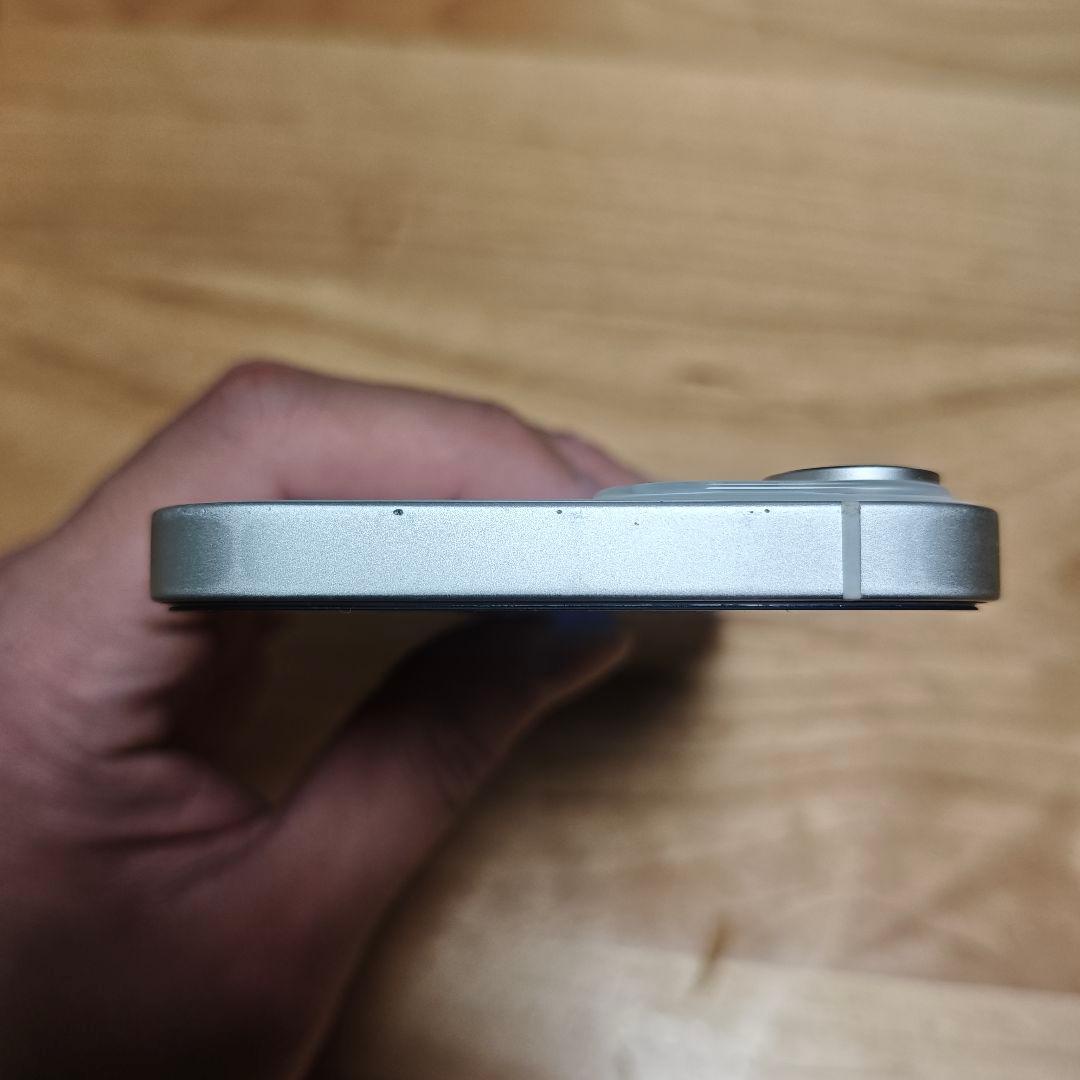【格安】iPhone 14 128GB スターライト simフリー本体