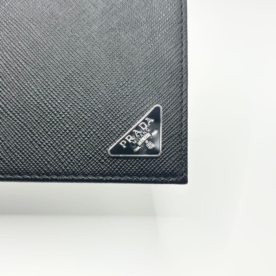 ✨未使用✨ICタグ✨PRADA マネークリップ　サフィアーノ　三角ロゴ　ブラック