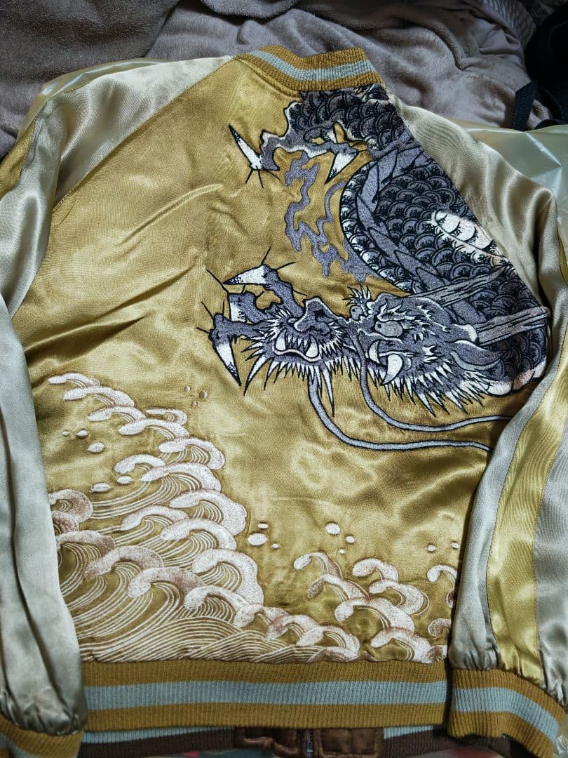 百花繚乱 美品 日本 限定 スカジャン 大龍刺繍 vintage 2面使う
