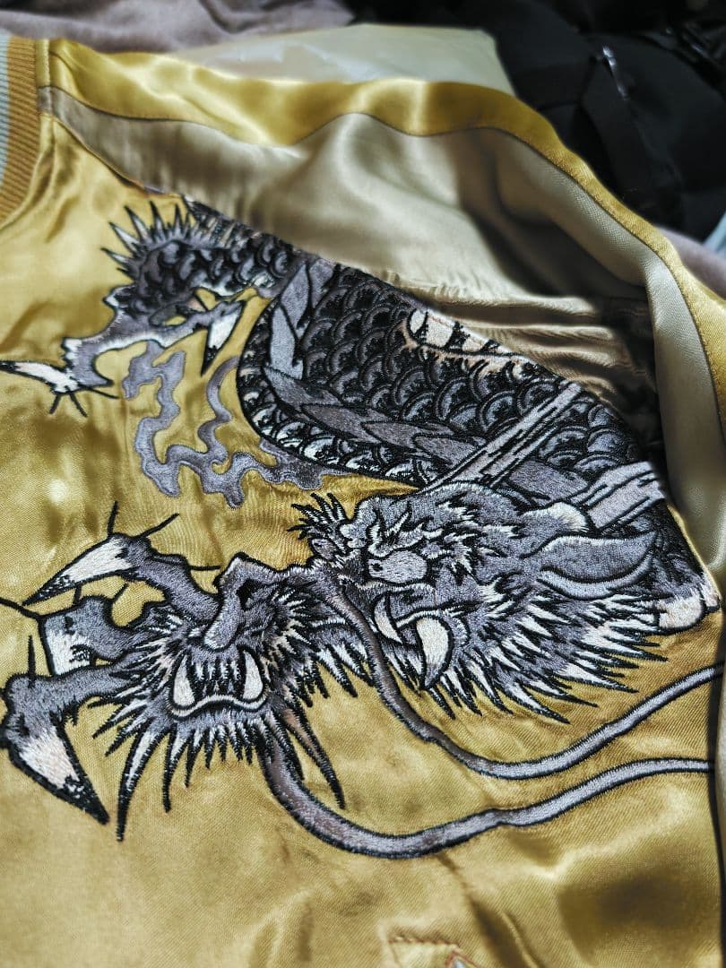 百花繚乱 美品 日本 限定 スカジャン 大龍刺繍 vintage 2面使う