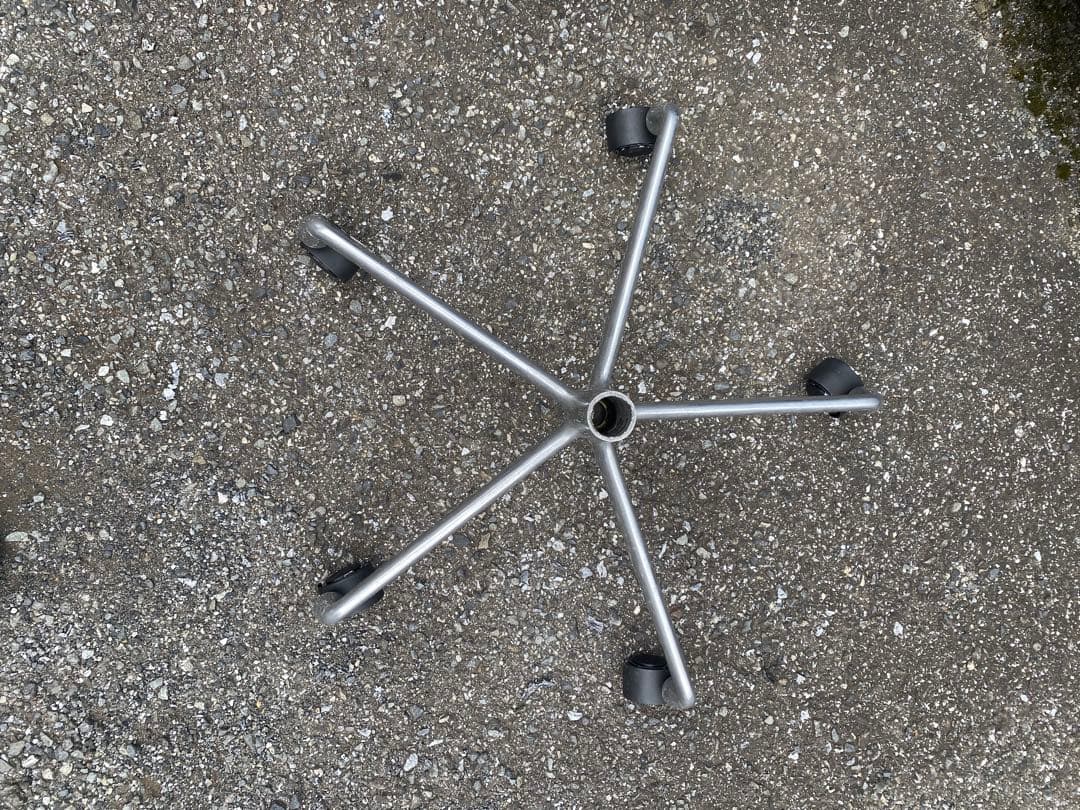 B)HermanMiller■イームズ アルミナムチェア