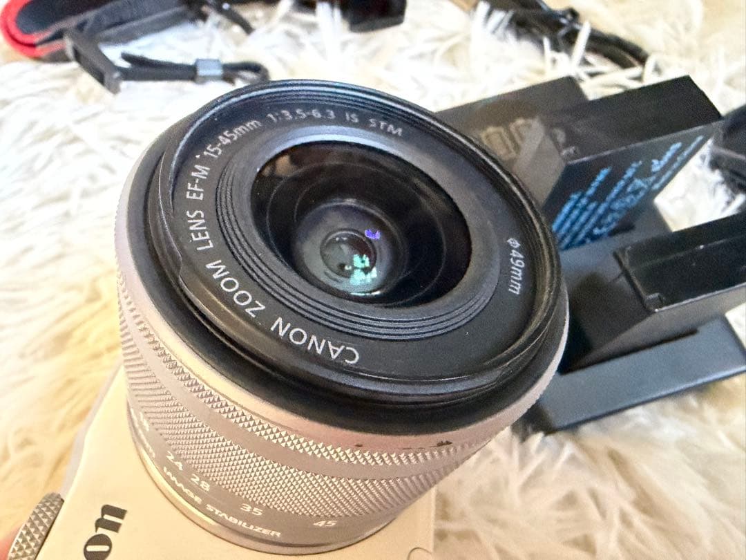 Canon M10 ミラーレスカメラ