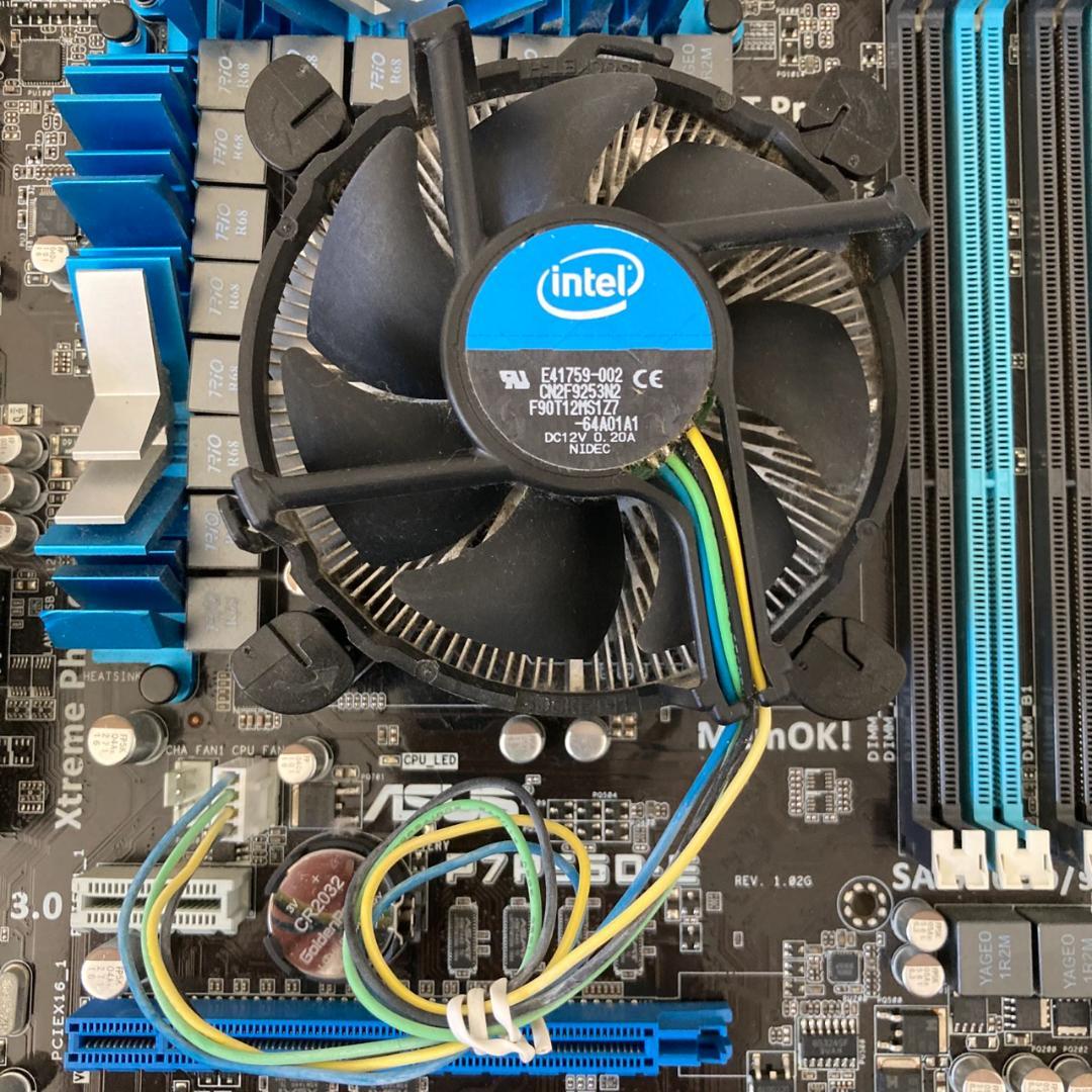 ASUS P7P55D-E マザーボード Intel CPU i7 & ファン付