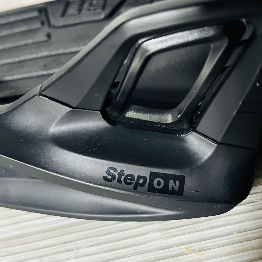 極美品 BURTON STEP ON ビンディング Mサイズ 正規品
