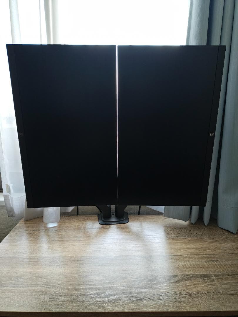 デュアルモニター　アーム付き