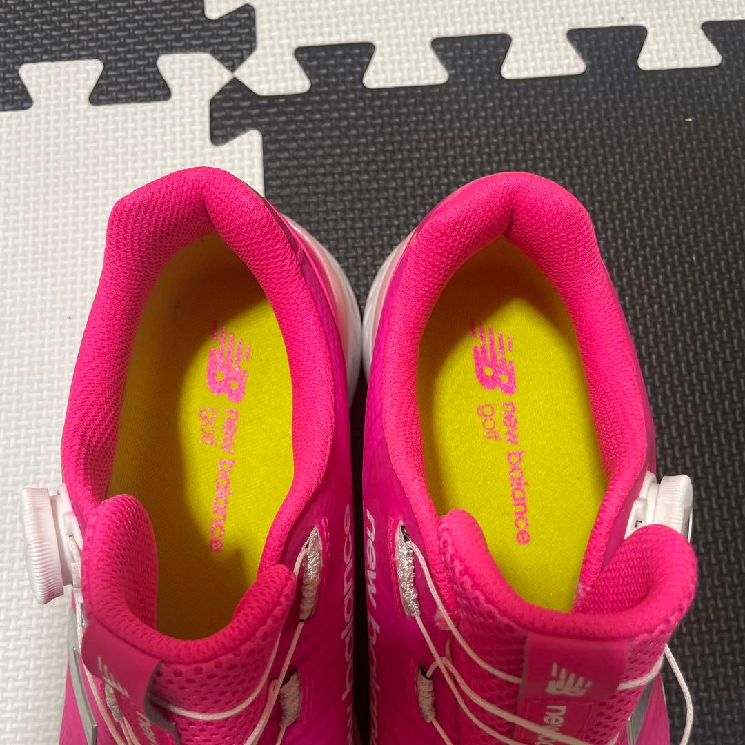 new balance ゴルフシューズ ピンク FANTOMFIT