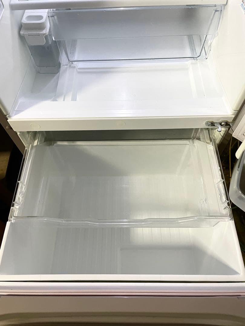 TOSHIBA 2015年製ノンフロン冷蔵庫（375L）　大型