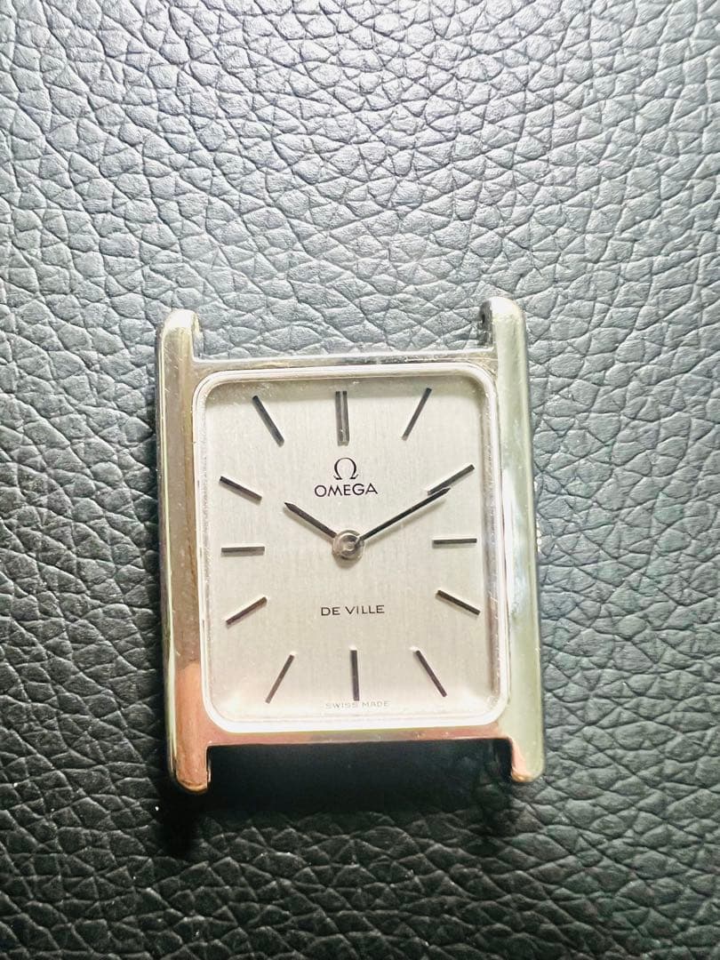 Omega tank vintage 手巻き美品
