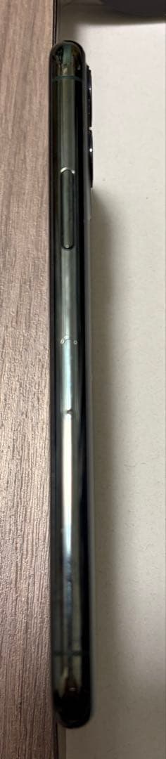 SimフリーApple iPhone 11 Pro 512GB ケース付